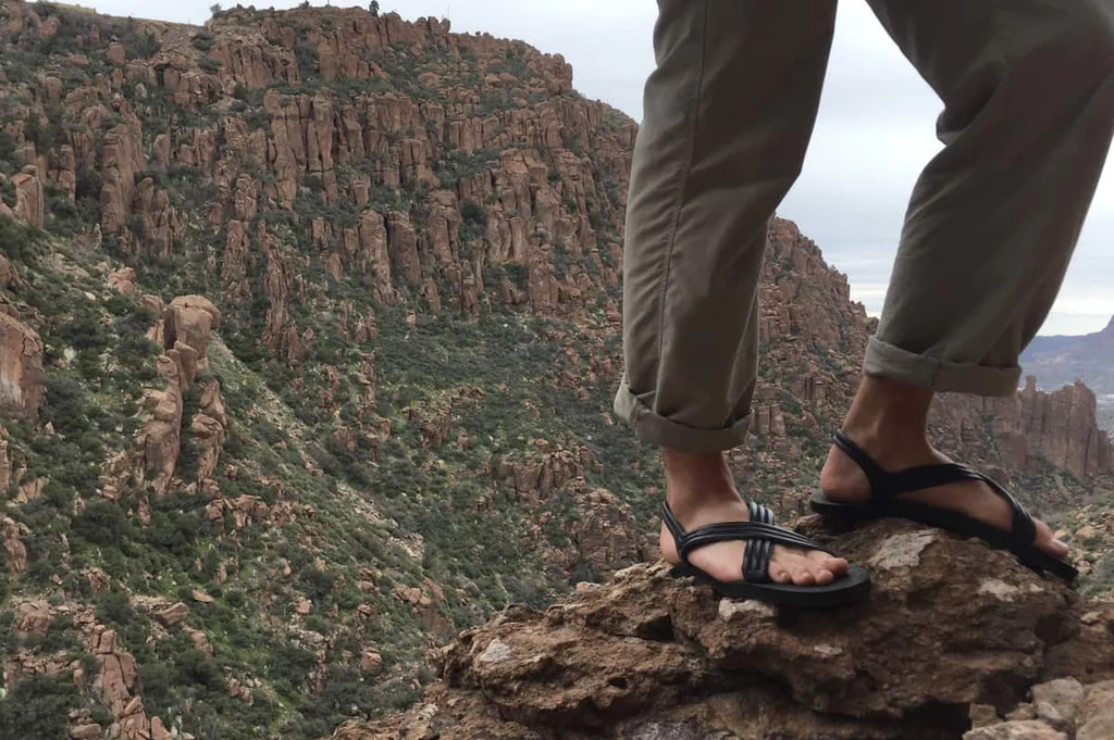 Guide to Choosing the Best Hiking Sandals