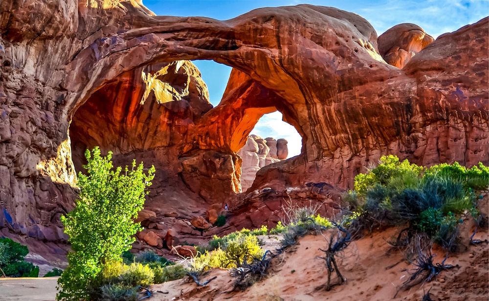 Red rock canyon arch mountain landscape in Nevada desert