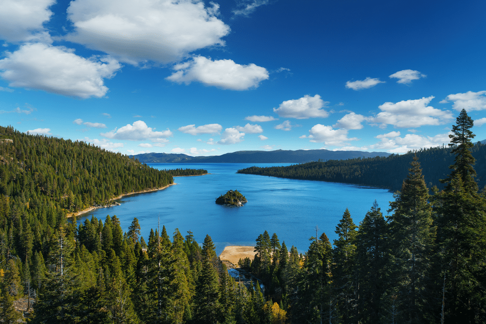 panaromic view of dog friendly lake tahoe in california